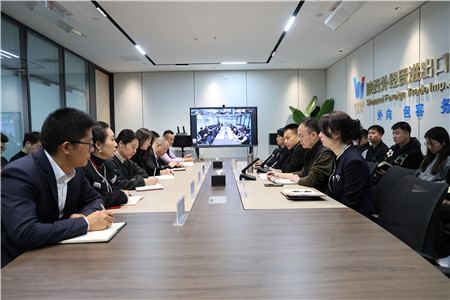 2月21日，進(jìn)出口公司傳達(dá)學(xué)習(xí)陜外集團(tuán)深化“三個(gè)年”活動(dòng)暨“二次創(chuàng)業(yè)”推進(jìn)會(huì)精神。_副本.jpg
